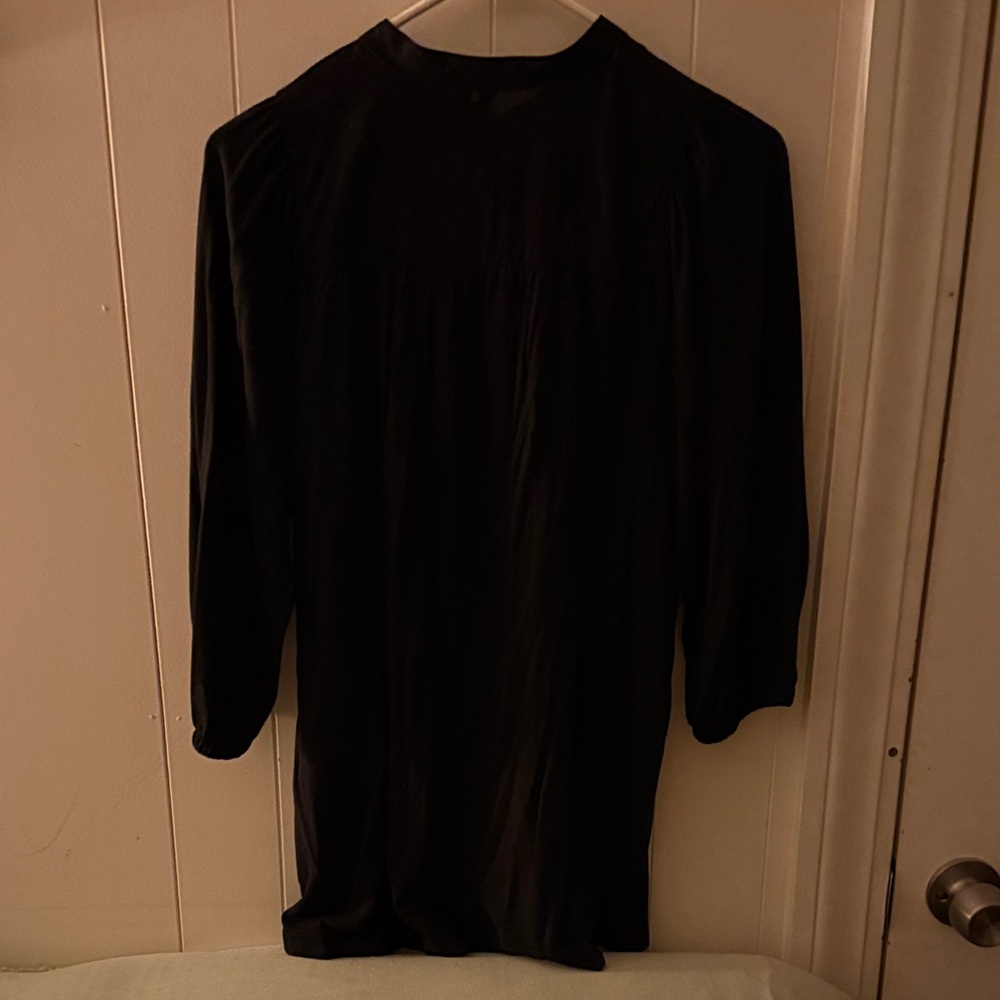 Old Navy Black Button-Up Top - Picture 2 of 4